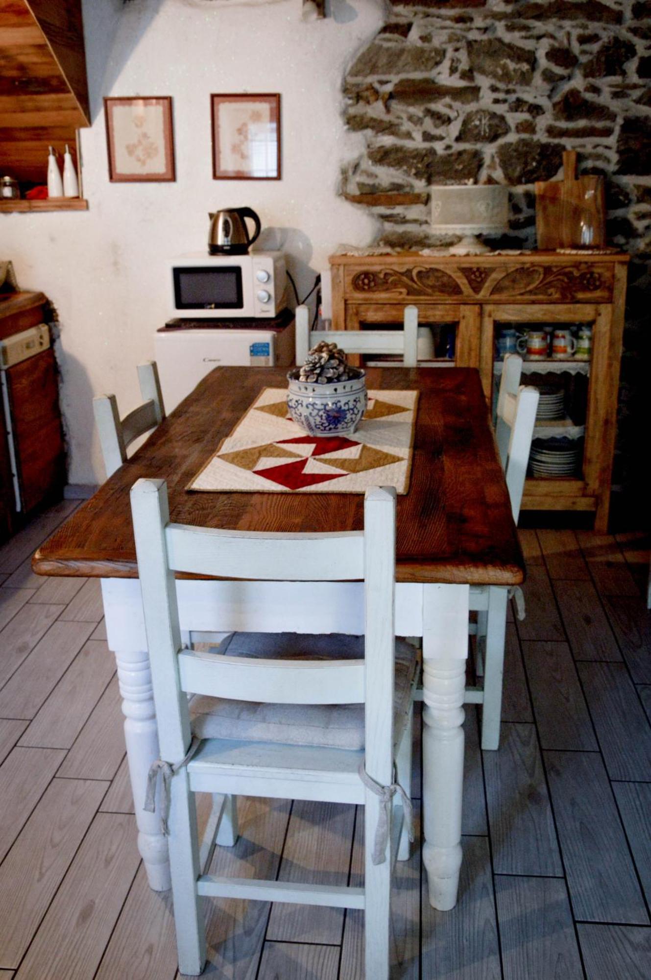 Chalet In Pietra E Legno Con Caminetto Inverso Pinasca Extérieur photo
